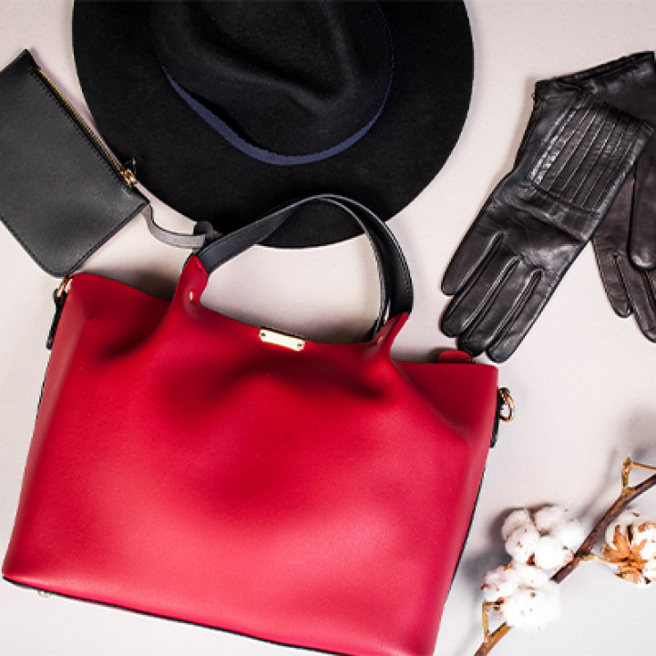 Statement Accessories: How to Elevate Your Outfit with Bold Pieces